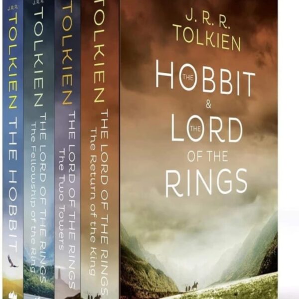 The Hobbit & The Lord of the Rings Boxed Set: The Classic Bestselling Fantasy Novel